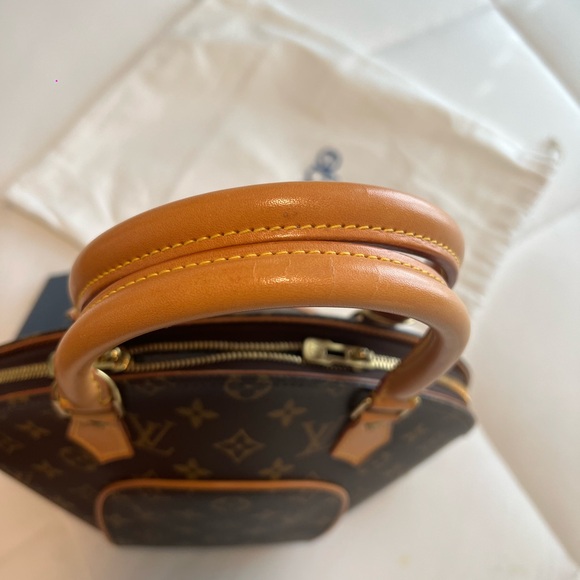 AUTHENTIC VINTAGE LOUIS VUITTON ELLIPSE PM - Picture 3 of 16